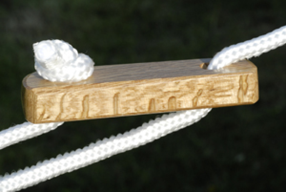 Guy Ropes with wooden adjuster(3)